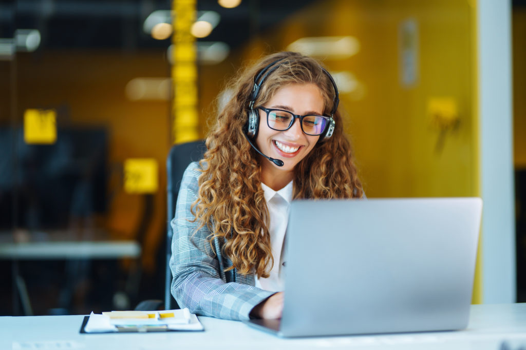 Converting Calls into Customers with an Agency Call Center (2026)