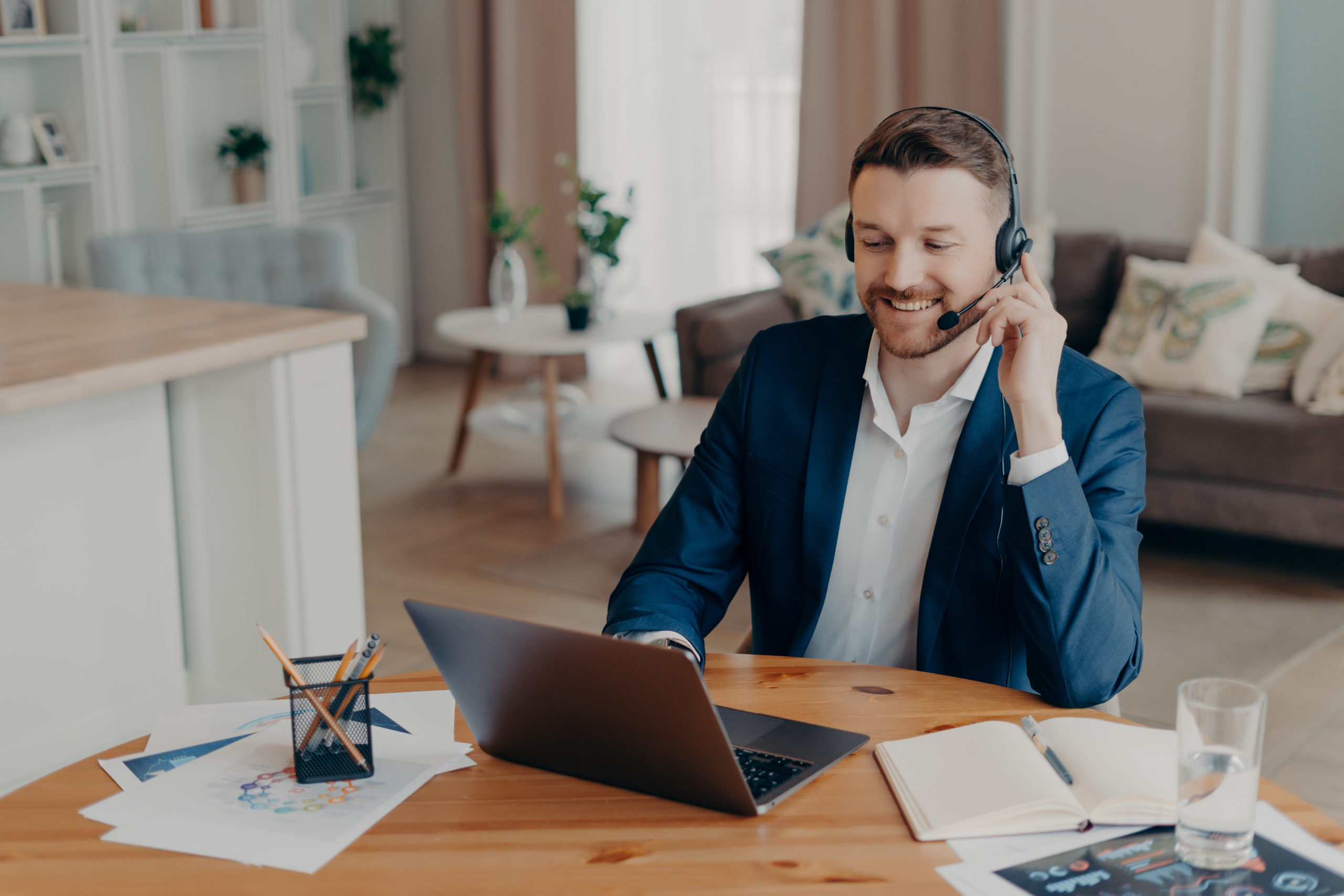 How to Form a Pay-Per-Call Strategy: Research, Setup, Advertising, and Analytics